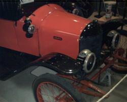 1914 Grant roadster-right-front
