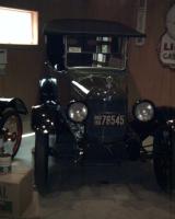 1916 Grant touring-right-front
