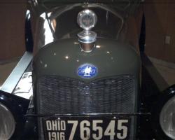 1916 Grant touring-grill