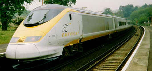 Eurostar na postaji v Kentu