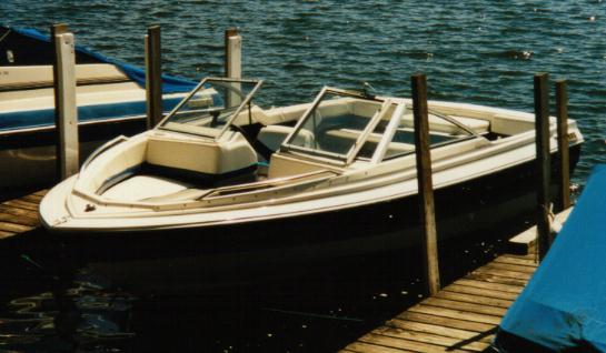 Boat wasting time at dock.