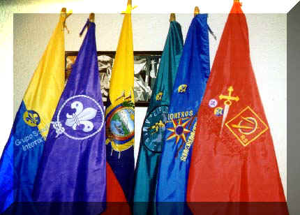 BANDERAS GRUPO (2).jpg (36546 bytes)