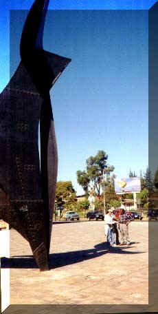 FIRMAS MONUMENTO (2).jpg (23241 bytes)
