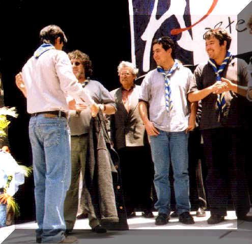 INTI_ILLIMANI_INVESTIDURA (2).jpg (64154 bytes)