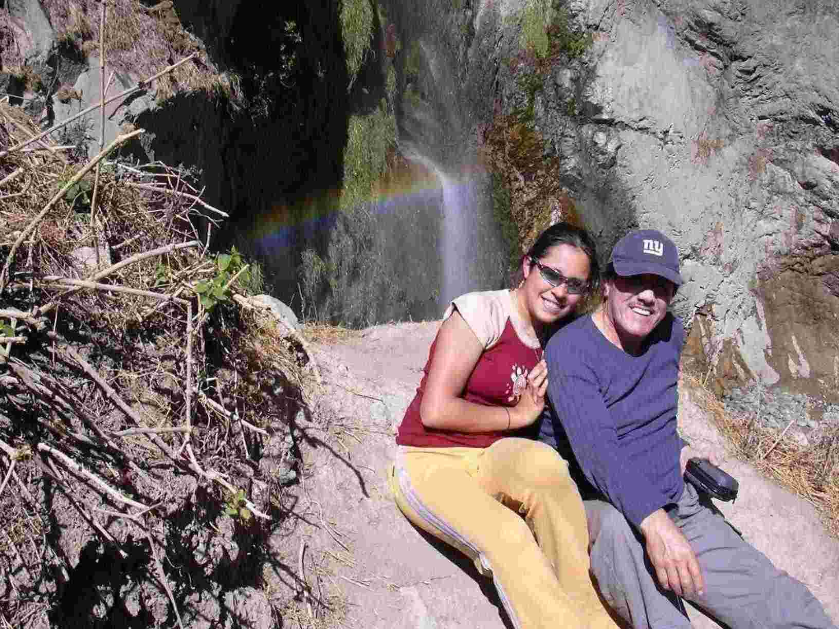 ARCO IRIS EN LA CASCADA