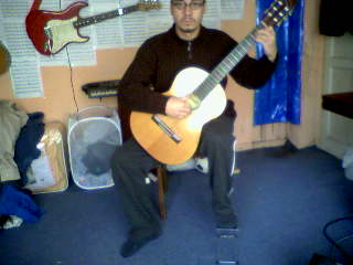 gitar tutus