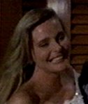 Priscilla Barnes as Della Leiter