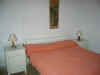 dormitorio2.jpg (9690 bytes)