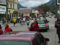 skagway_race3.jpg (106611 bytes)