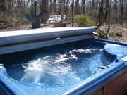 Hot TUB - Sits 6 comfortably