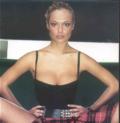 ValeriaBilello01.jpg
18,30 KB 
558 x 574 
4.7.2003
