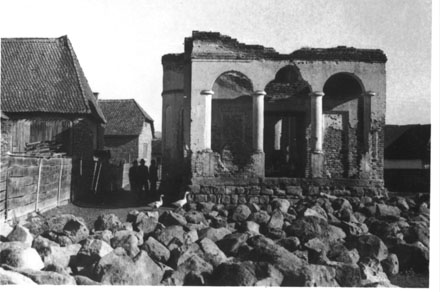 BISERICA ROMANEASCA DIN DOBOSENI