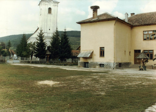 AICI SE GASEA PANA IN 1940 BISERICA ROMANEASCA NOUA