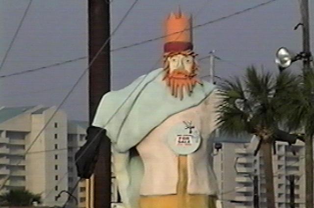 see more shots of the Giant King