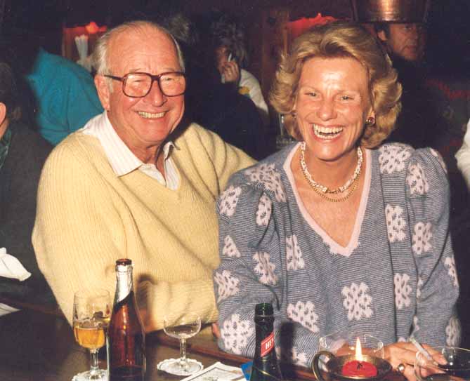 concarlos3.jpg (47044 bytes)