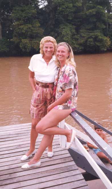 conhija.jpg (33133 bytes)