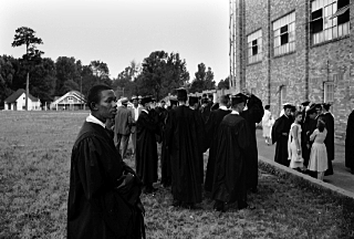 Green_At_Graduation.gif (67589 bytes)