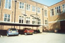 QE Boys : 3rd year playground