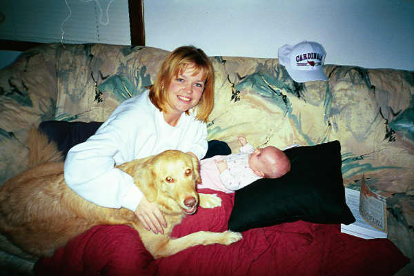 /user/Pictures/Mommycouch.jpg