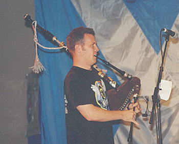 00vf16a.jpg