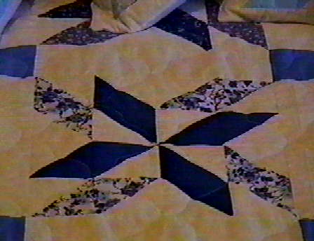 clmos.jpg (62625 bytes)