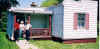 Quinn_Home_2001c.jpg (86049 bytes)