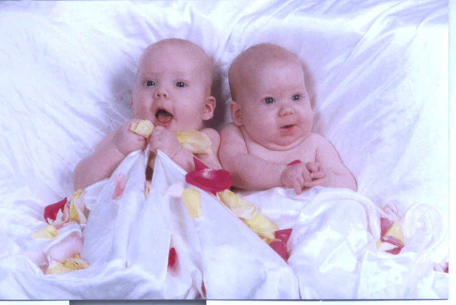 /user/nakedbabies2.gif