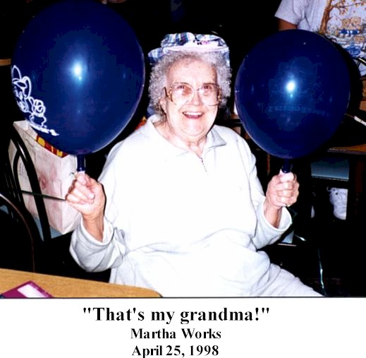 PHOTO LOADING PLEASE WAIT . . .