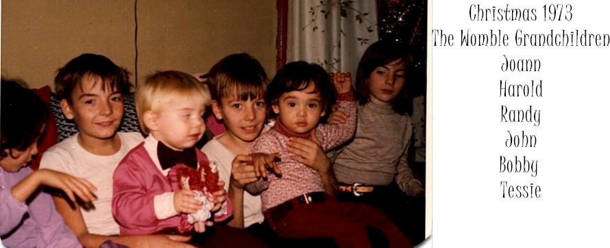 PHOTO LOADING PLEASE WAIT . . .