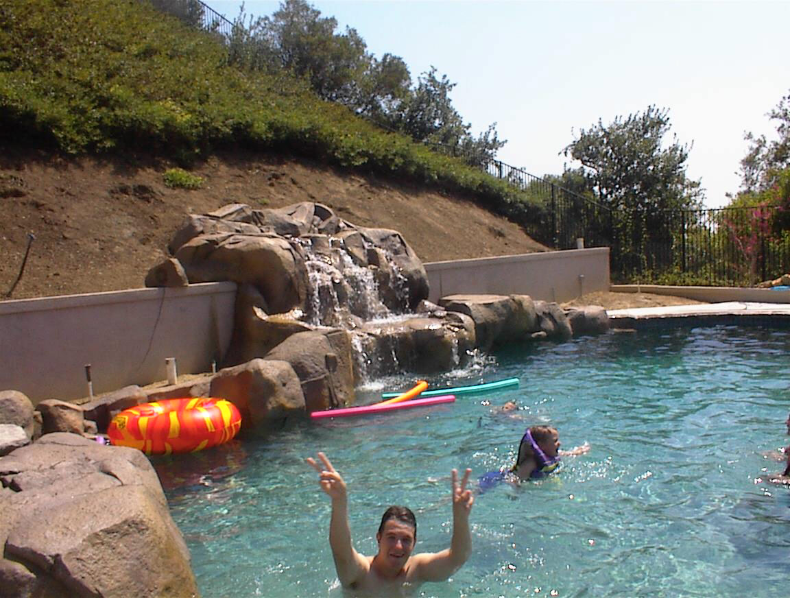 kids2pool picture
