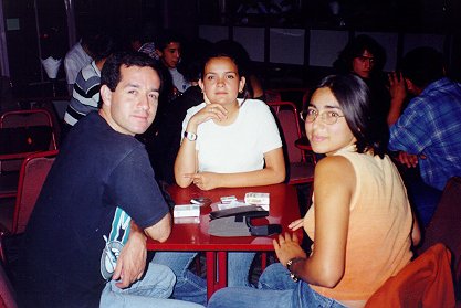 Esperando los Juguitos que pedimos (jejeje)