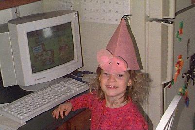 mousehat.jpg (21113 bytes)