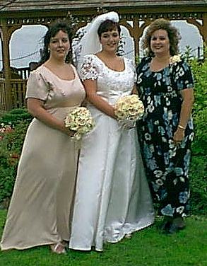 3 beautiful babes!  HAHAHAHA
