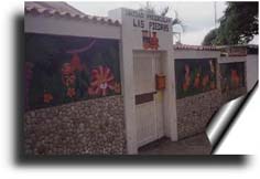 Fachada Pre-escolar "Las Piedras"