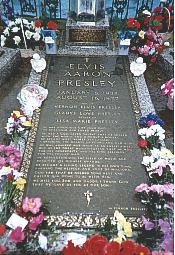 elvis's grave