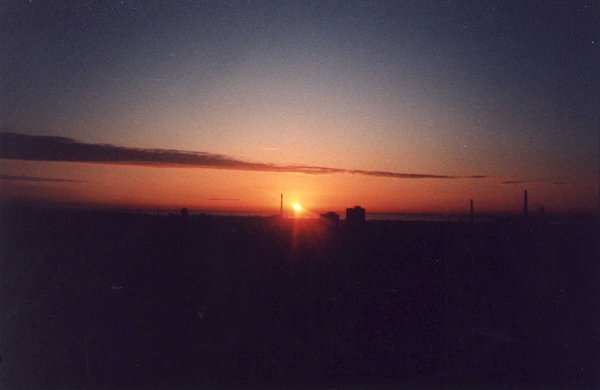 I_want's Photography - Sunrise in Toronto - 23 kbytes
