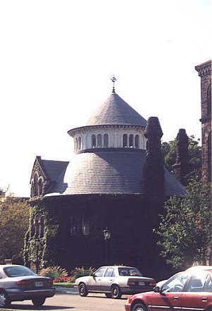 I_want's Photography - University of Toronto - pic 7  - 28 kbytes