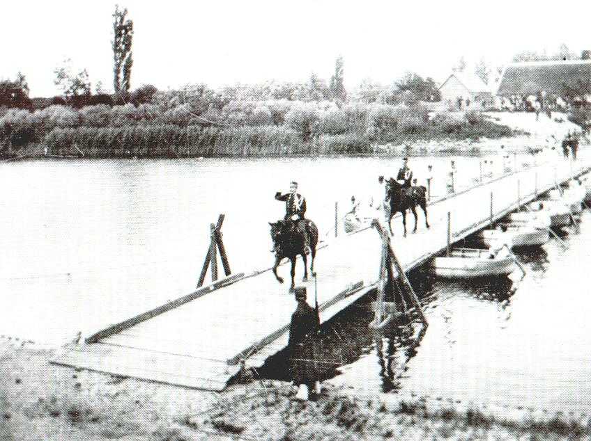 geniebrug2.jpg (78132 bytes)