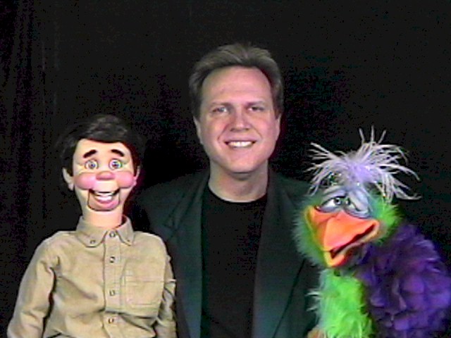 Lee Cornell/Ventriloquism 101 video