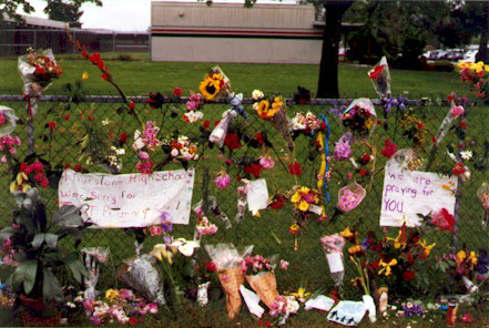 1_2.jpg (118203 bytes)