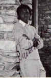 m08.JPG (41934 bytes)