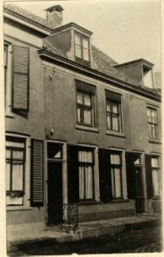 Naarden-Turfpoortstr16-fam vd Berg