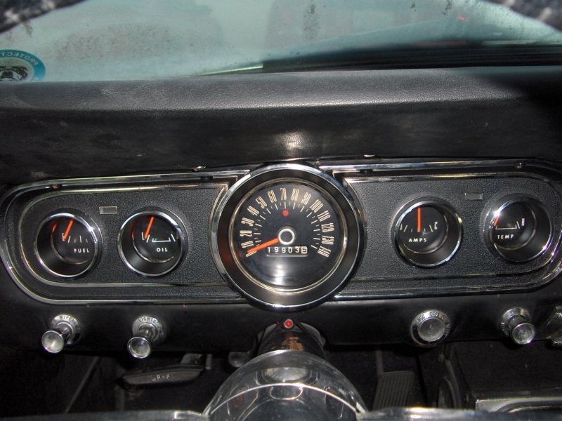 instrumentpanel.jpg