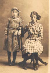 Bessie & Yetta Gadd