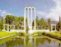Huguenot monument