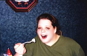 mom eatin cake