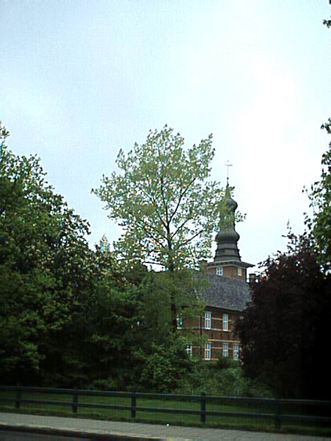 schloss.jpg