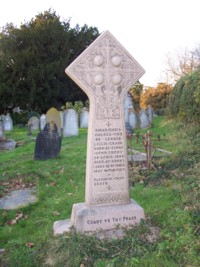Her grave at Keston in 2007