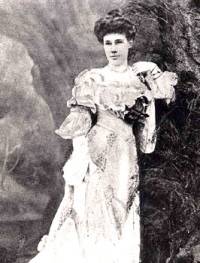 Ellen Thorneycroft Fowler, c.1900