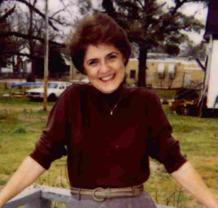 DEE'S PICTURE